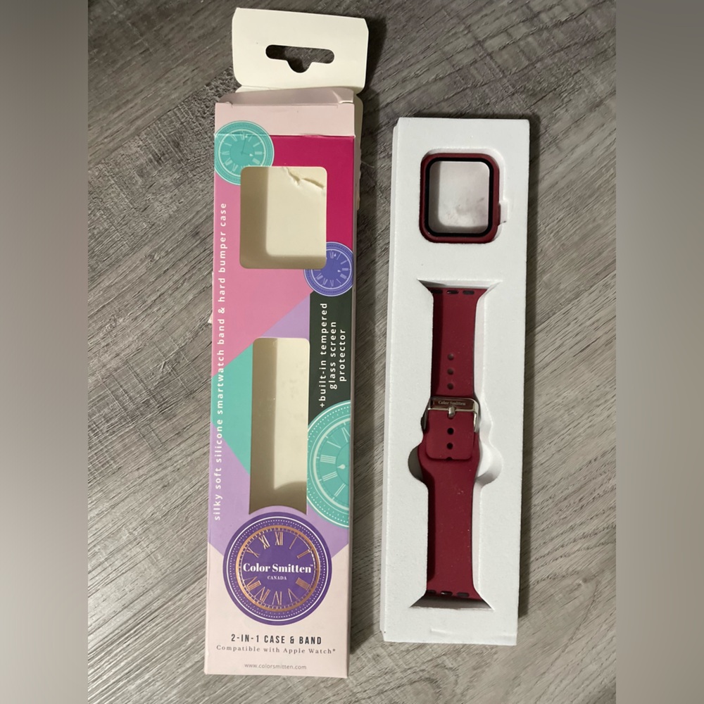 NWT Smart Watch Case & Band